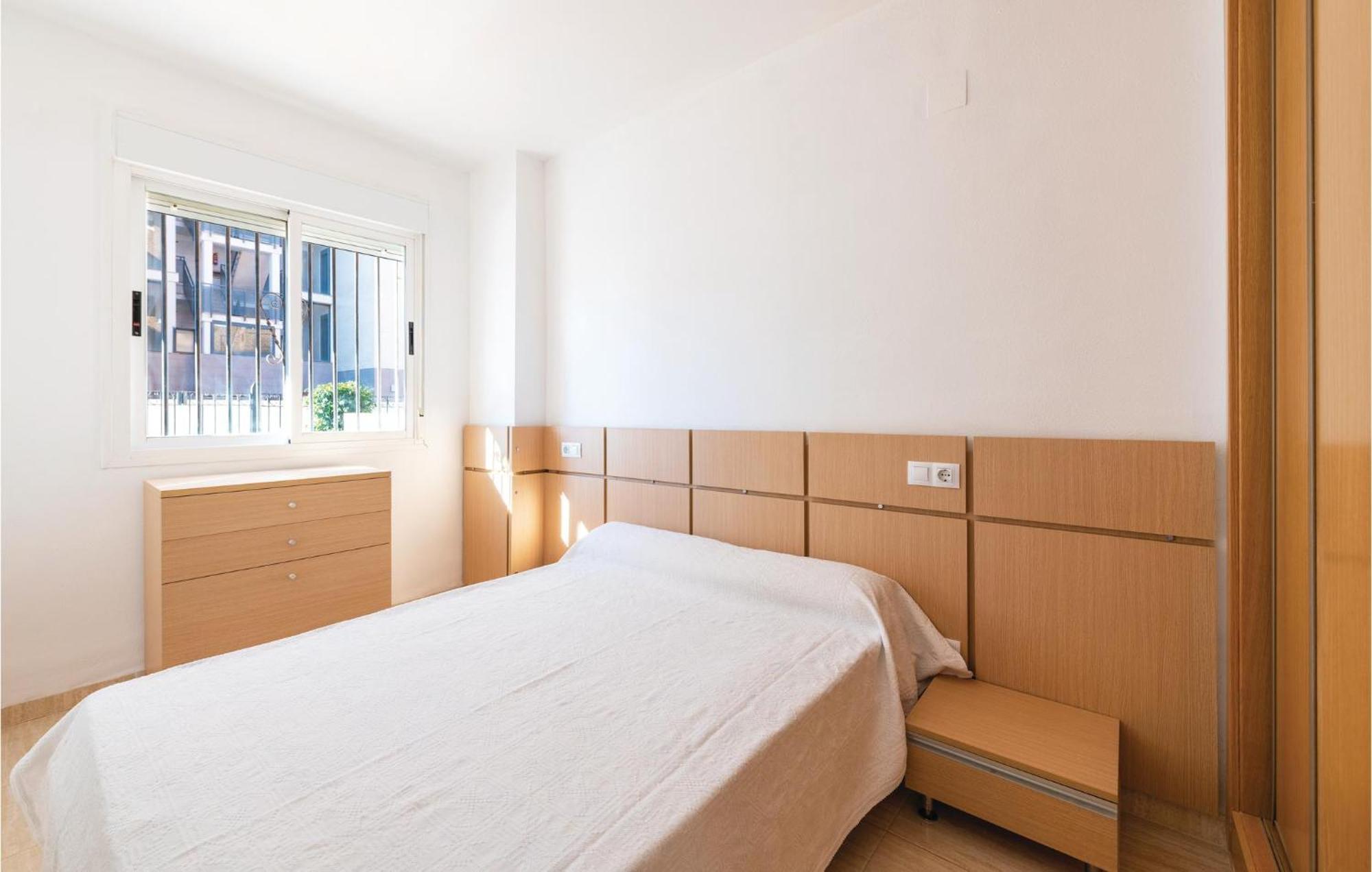 Amazing Apartment In Oropesa Del Mar With Kitchen Ngoại thất bức ảnh