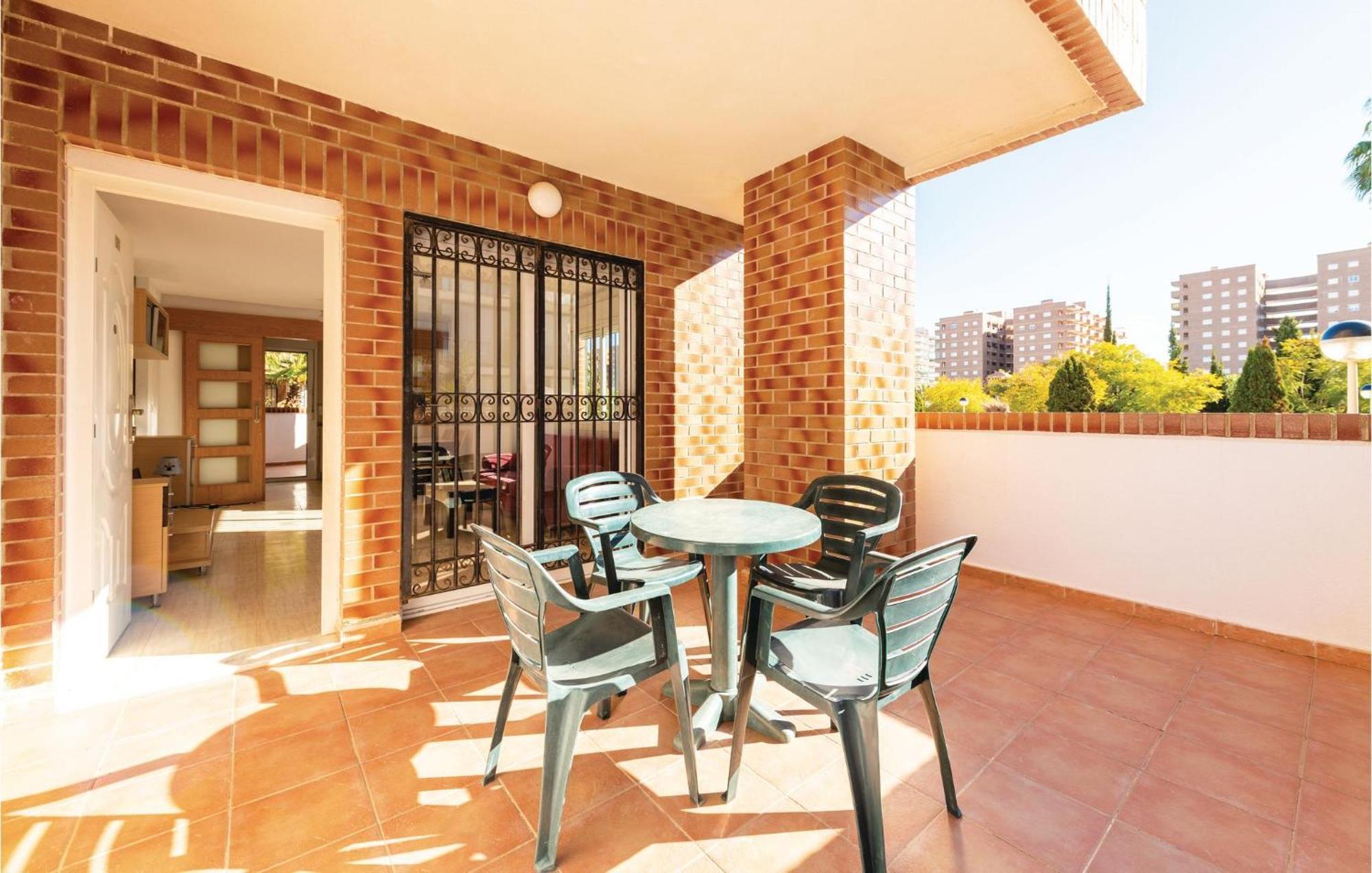 Amazing Apartment In Oropesa Del Mar With Kitchen Ngoại thất bức ảnh